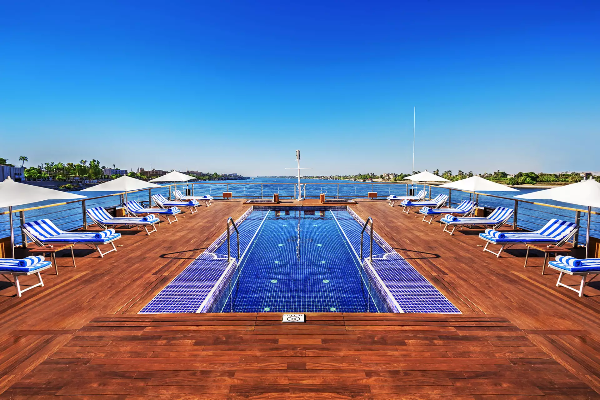 The Oberoi Zahra -  Luxury Nile Cruiser