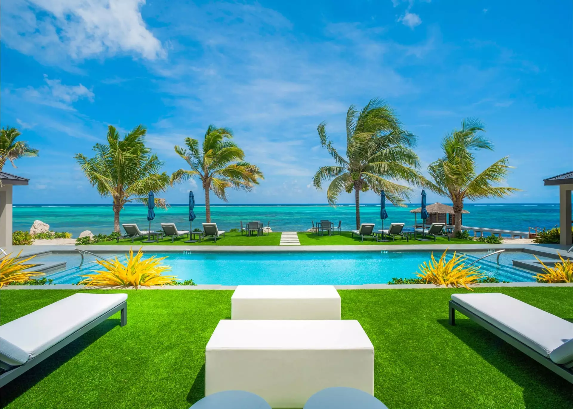 Black Urchin Boutique Resort