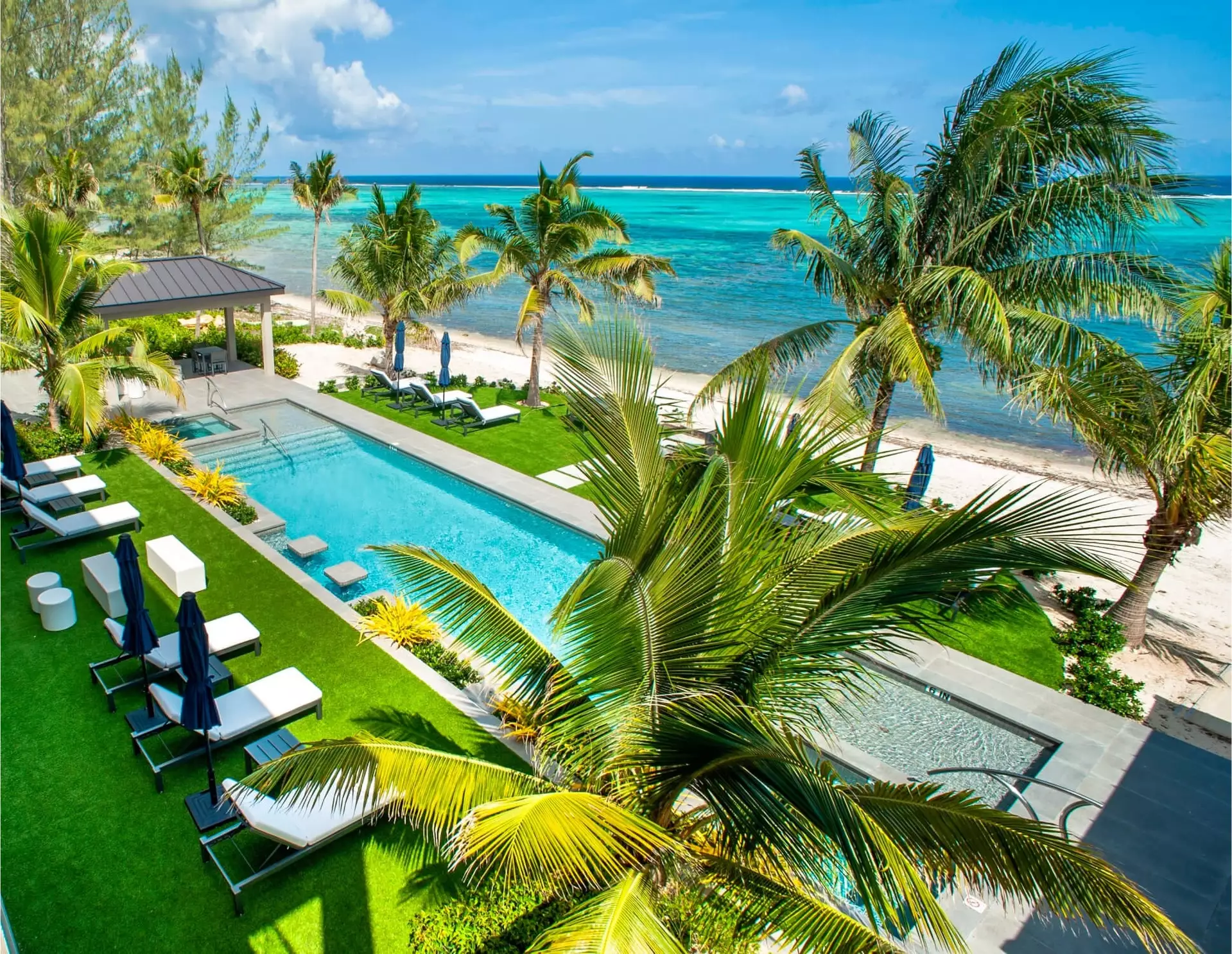 Black Urchin Boutique Resort