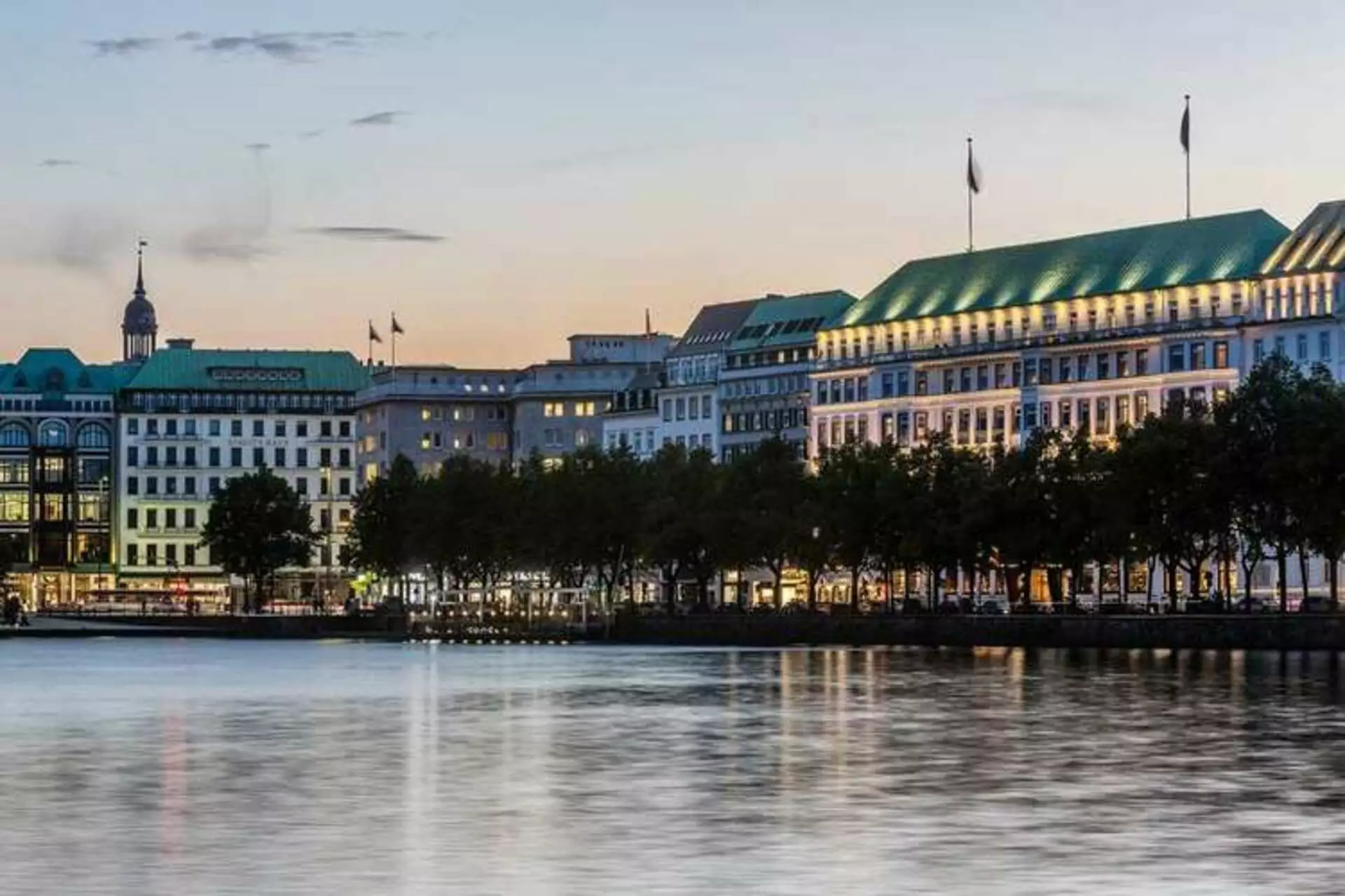 Fairmont Hotel Vier Jahreszeiten Hamburg