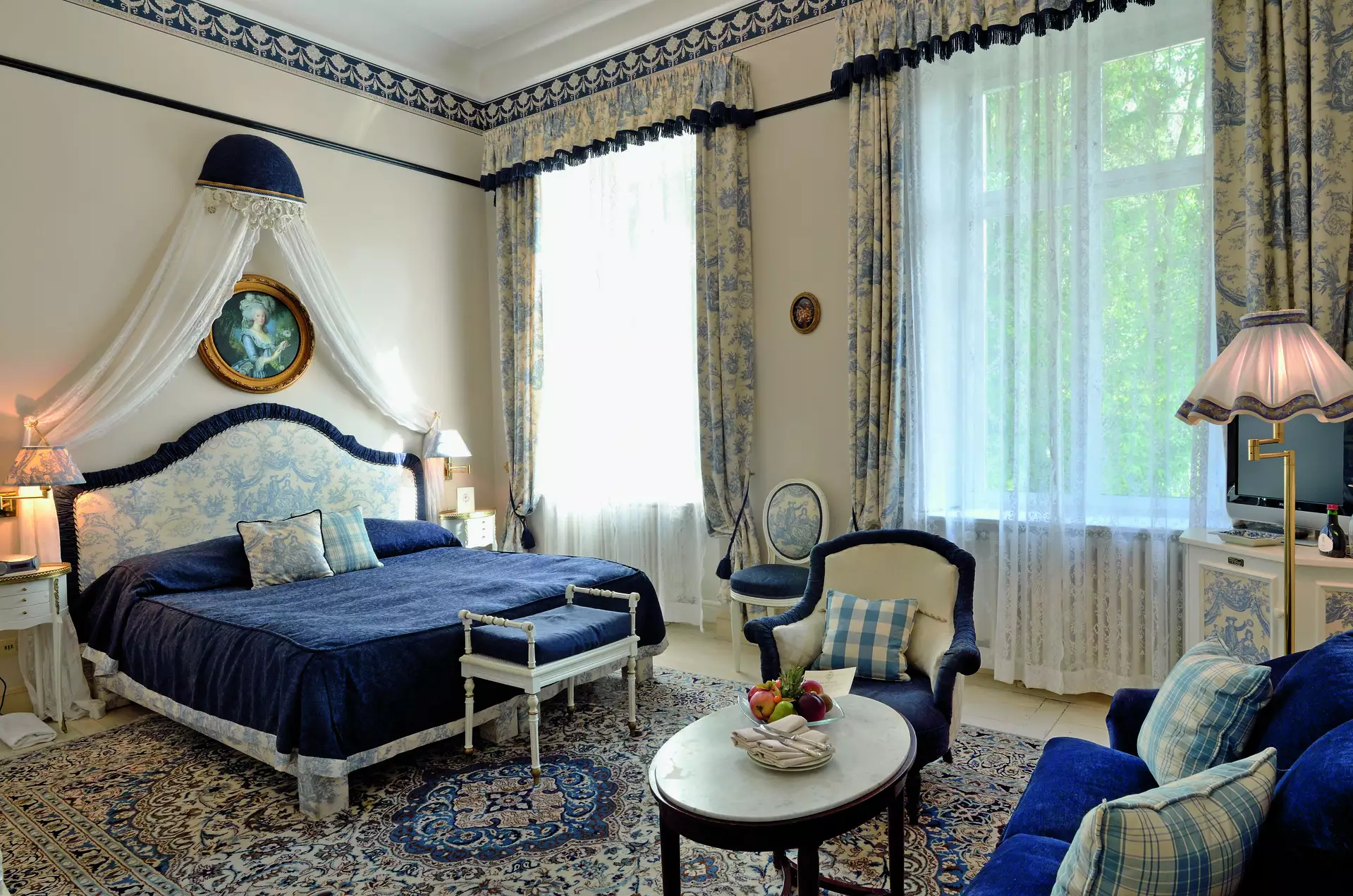 Hotel Belle Epoque