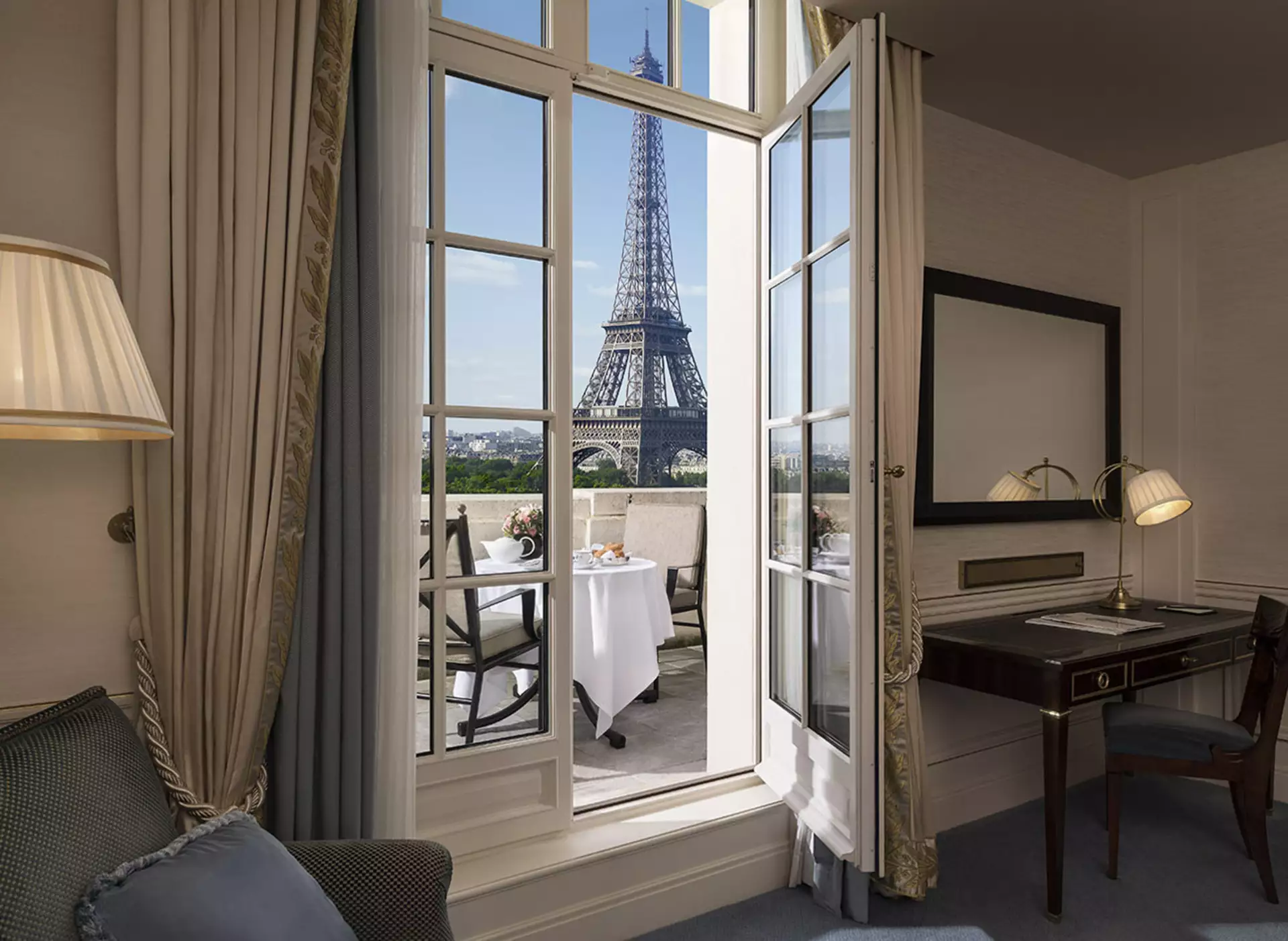 Shangri-La Hotel Paris