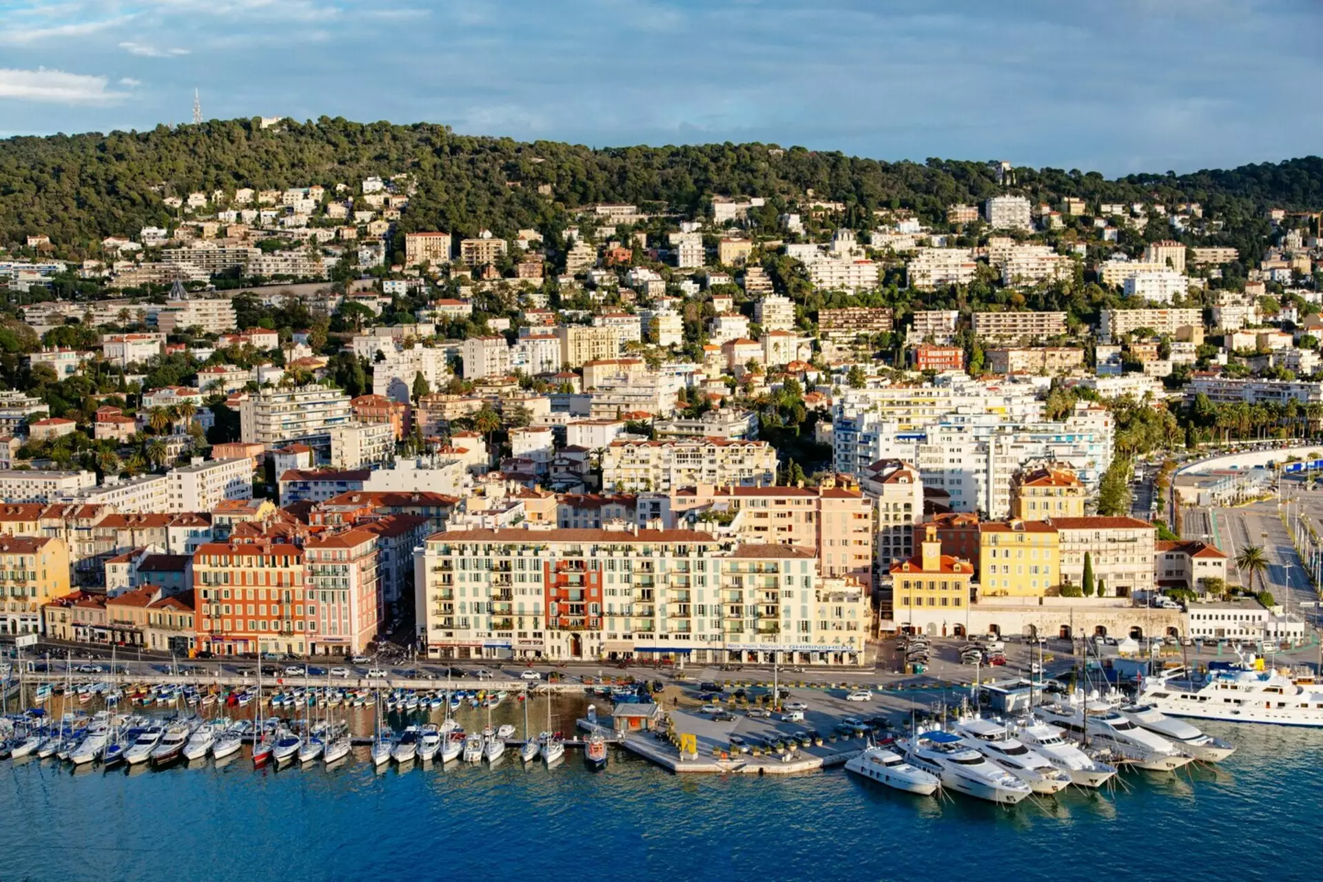 Vive la France! Privatjet Reise nach Südfrankreich