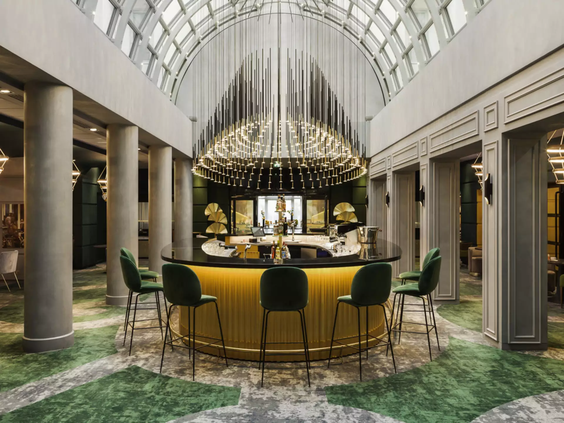 Le Louis Versailles Château Hotel – MGallery