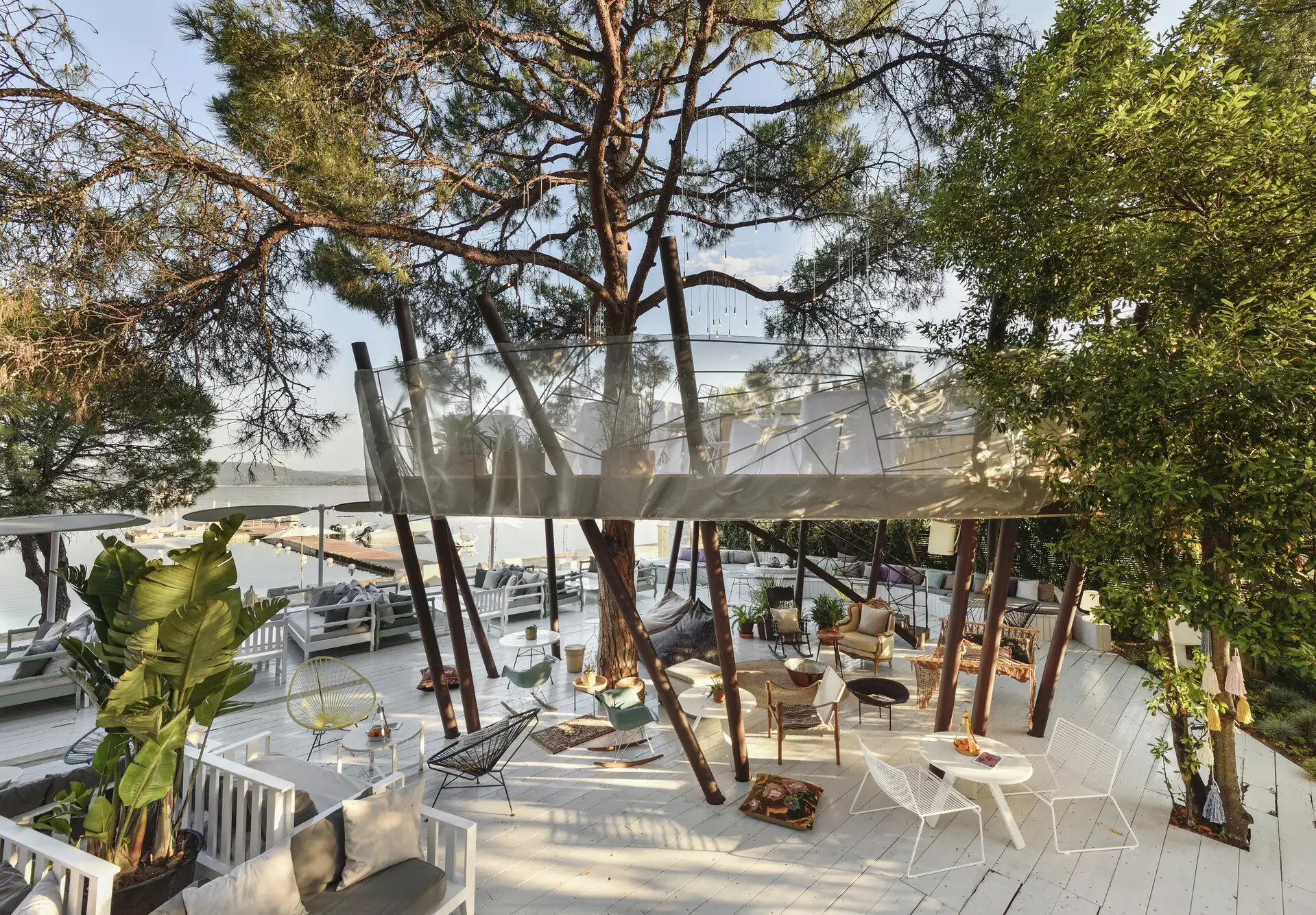 ekies -  All senses resort