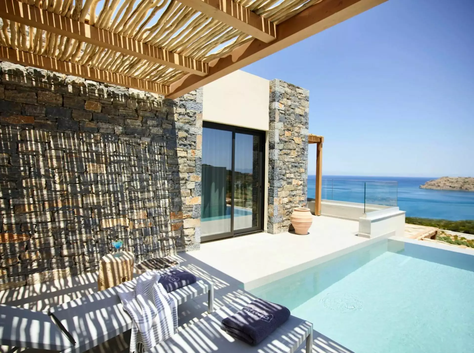 Cayo Exclusive Resort & Spa