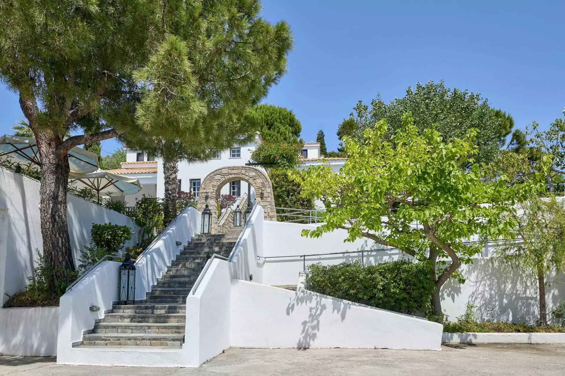 Aegean Suites Hotel