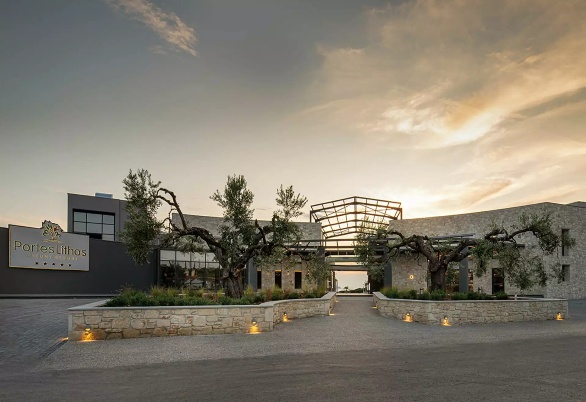 Portes Lithos Luxury Resort
