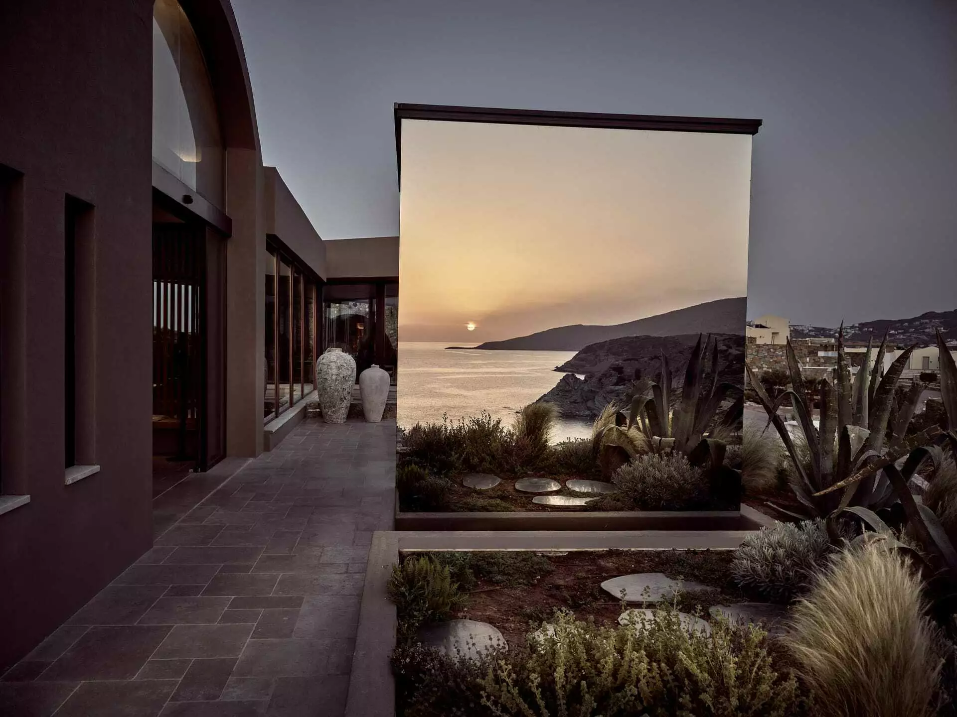 ACRO Suites - a wellbeing Resort
