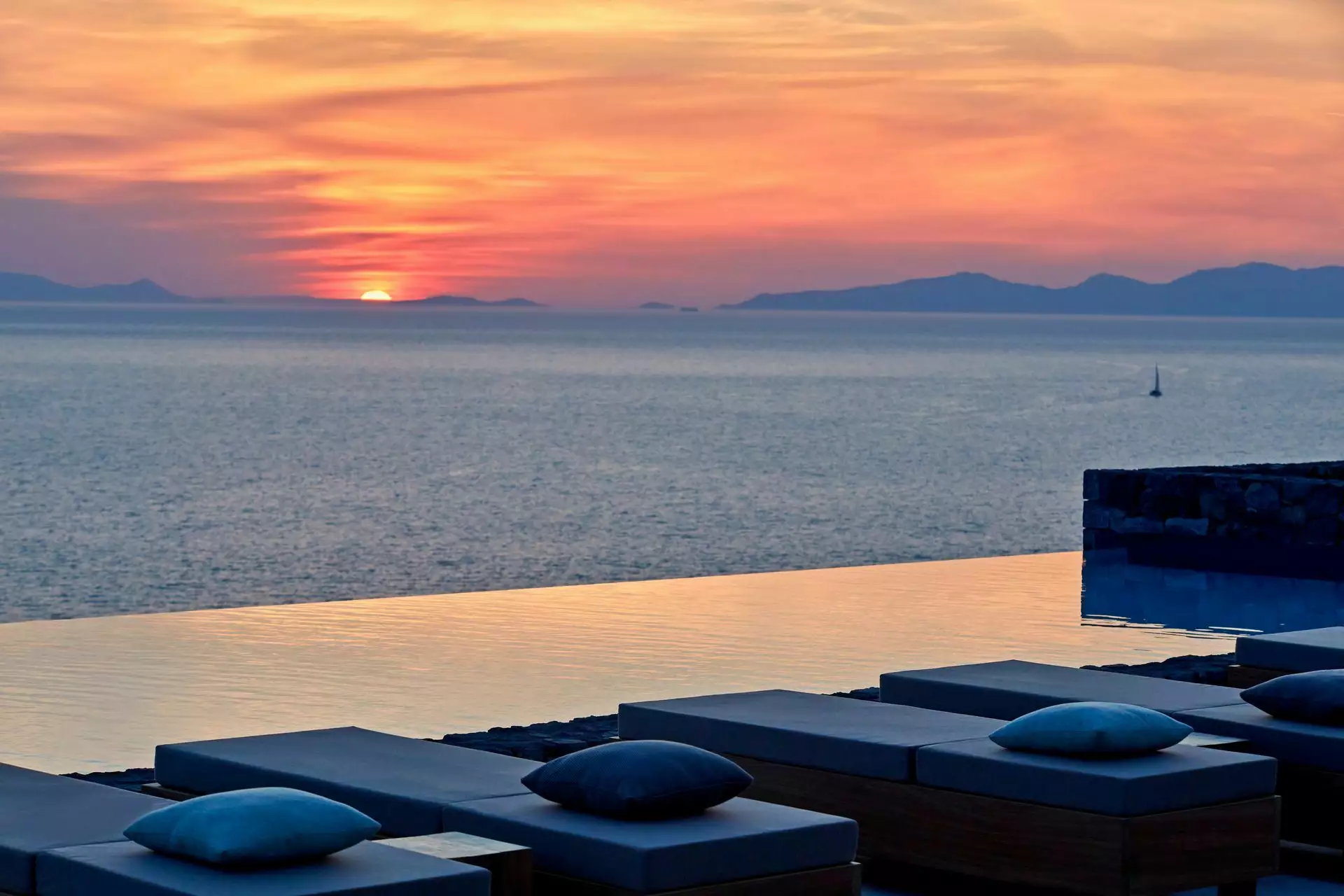 Canaves Oia Epitome