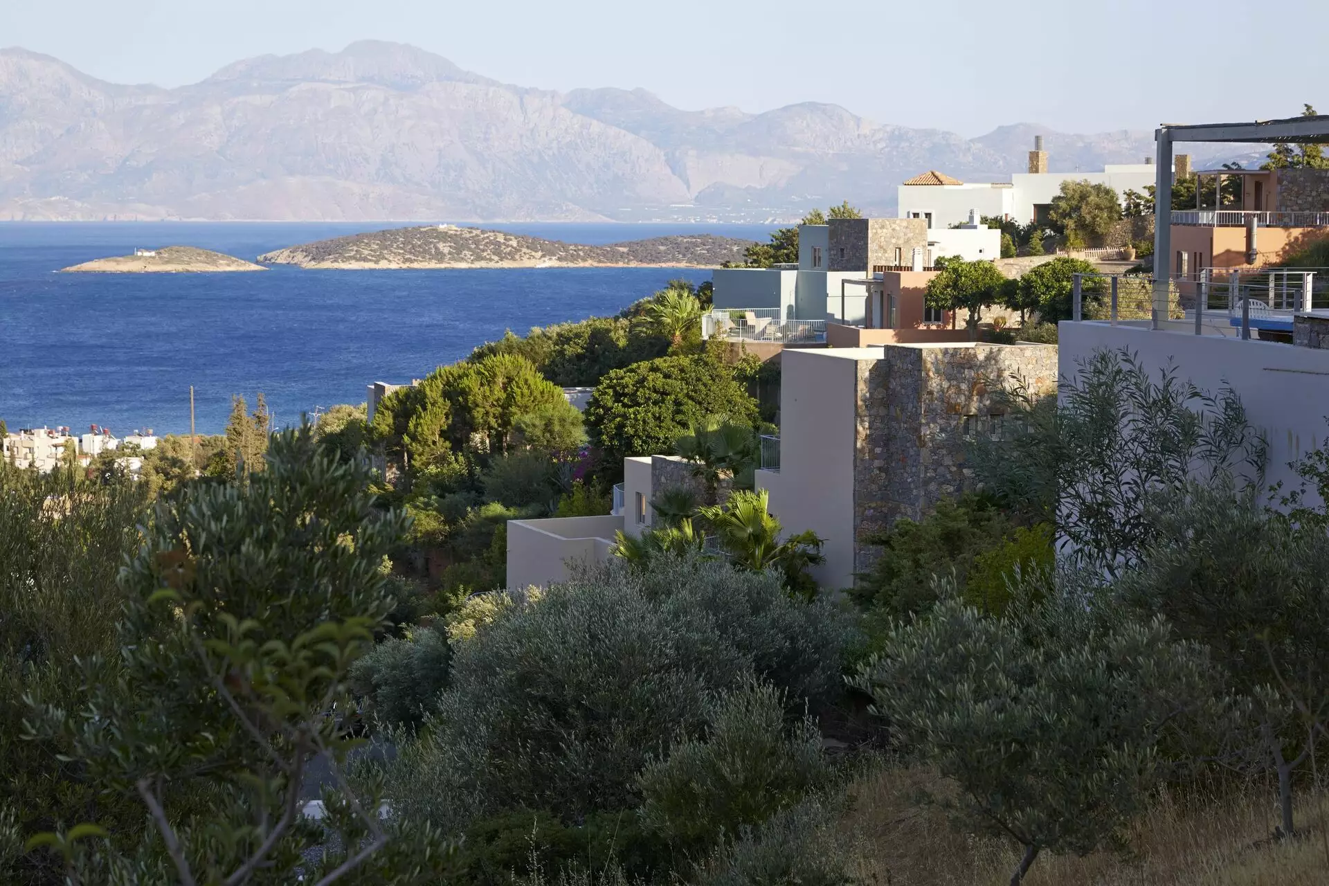 Pleiades Luxurious Villas
