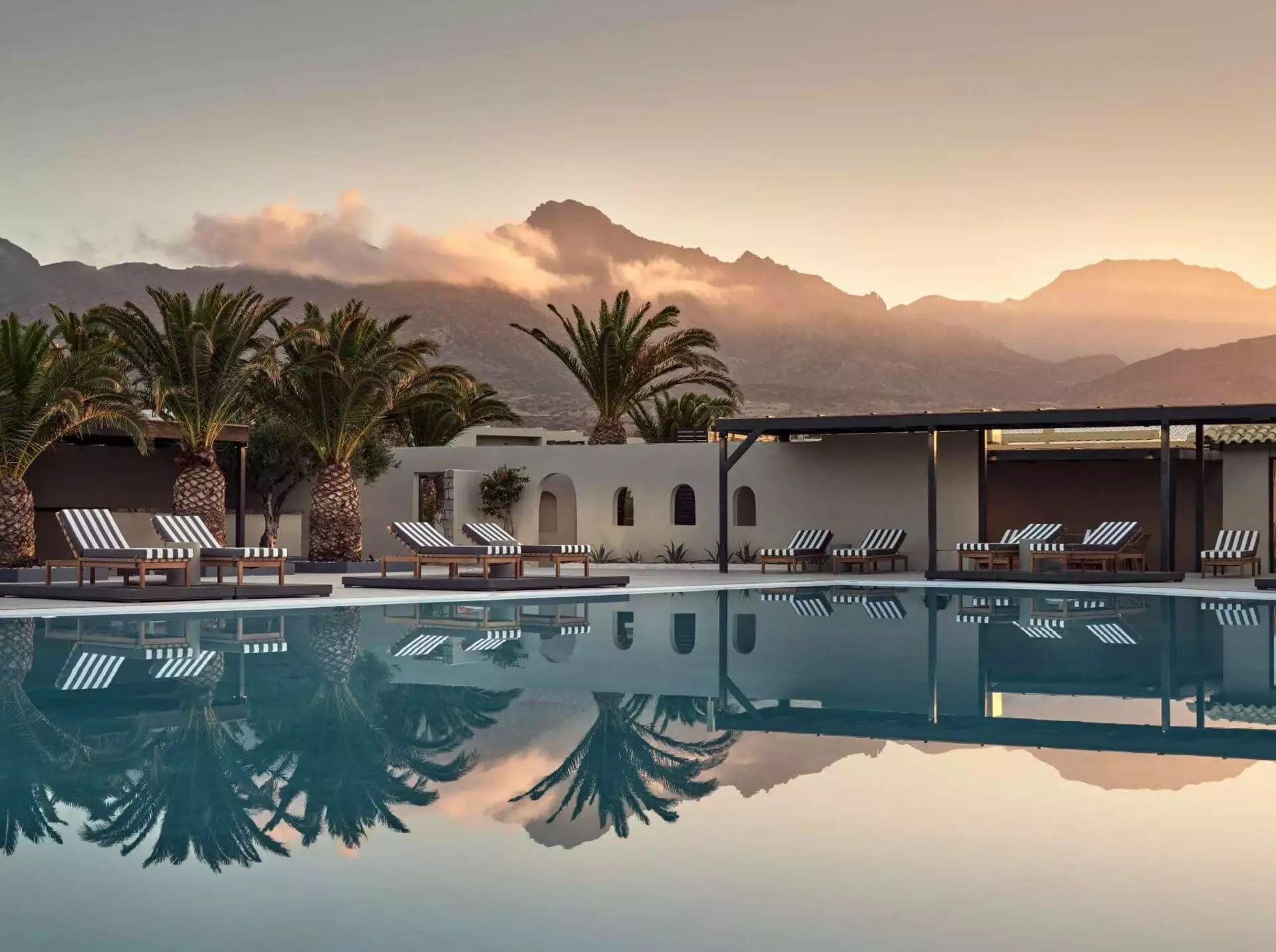 Numo Ierapetra Beach Resort, Curio Collection by Hilton