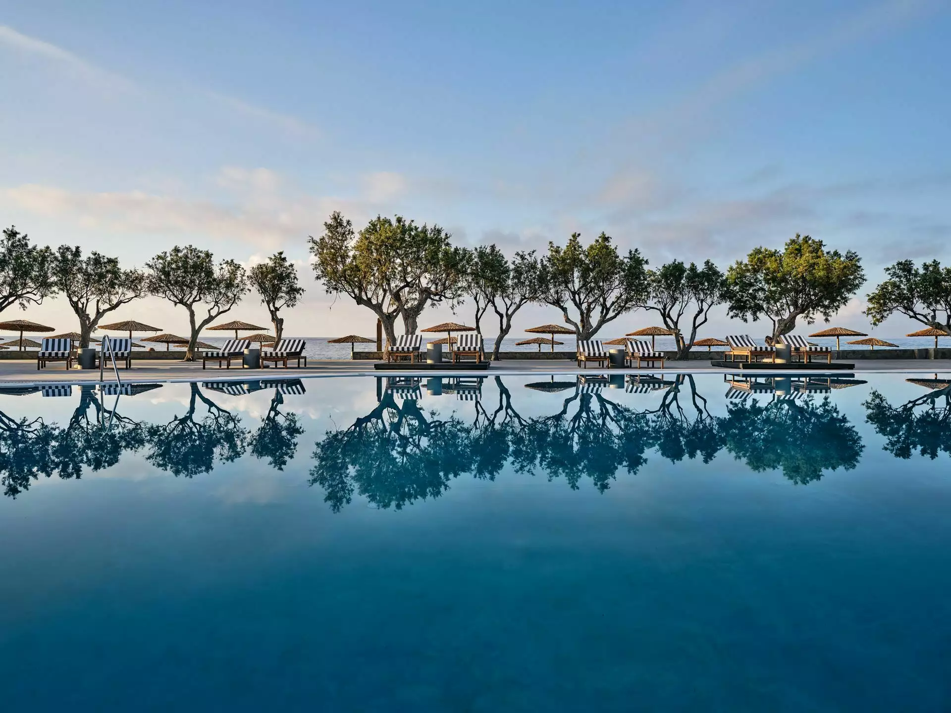 Numo Ierapetra Beach Resort, Curio Collection by Hilton