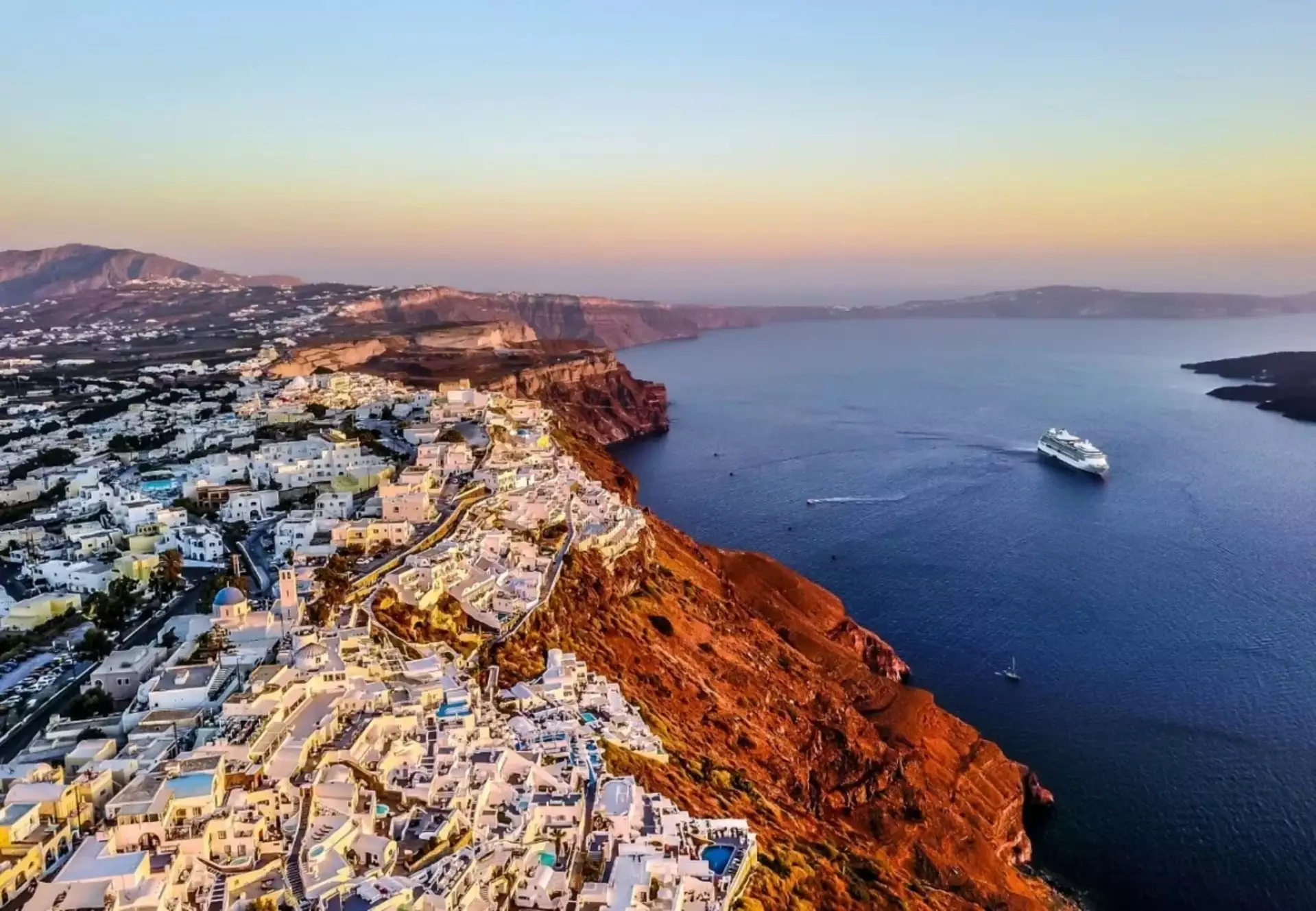 Kykladische Inselträume - Inselhopping mit den Domes-Hotels