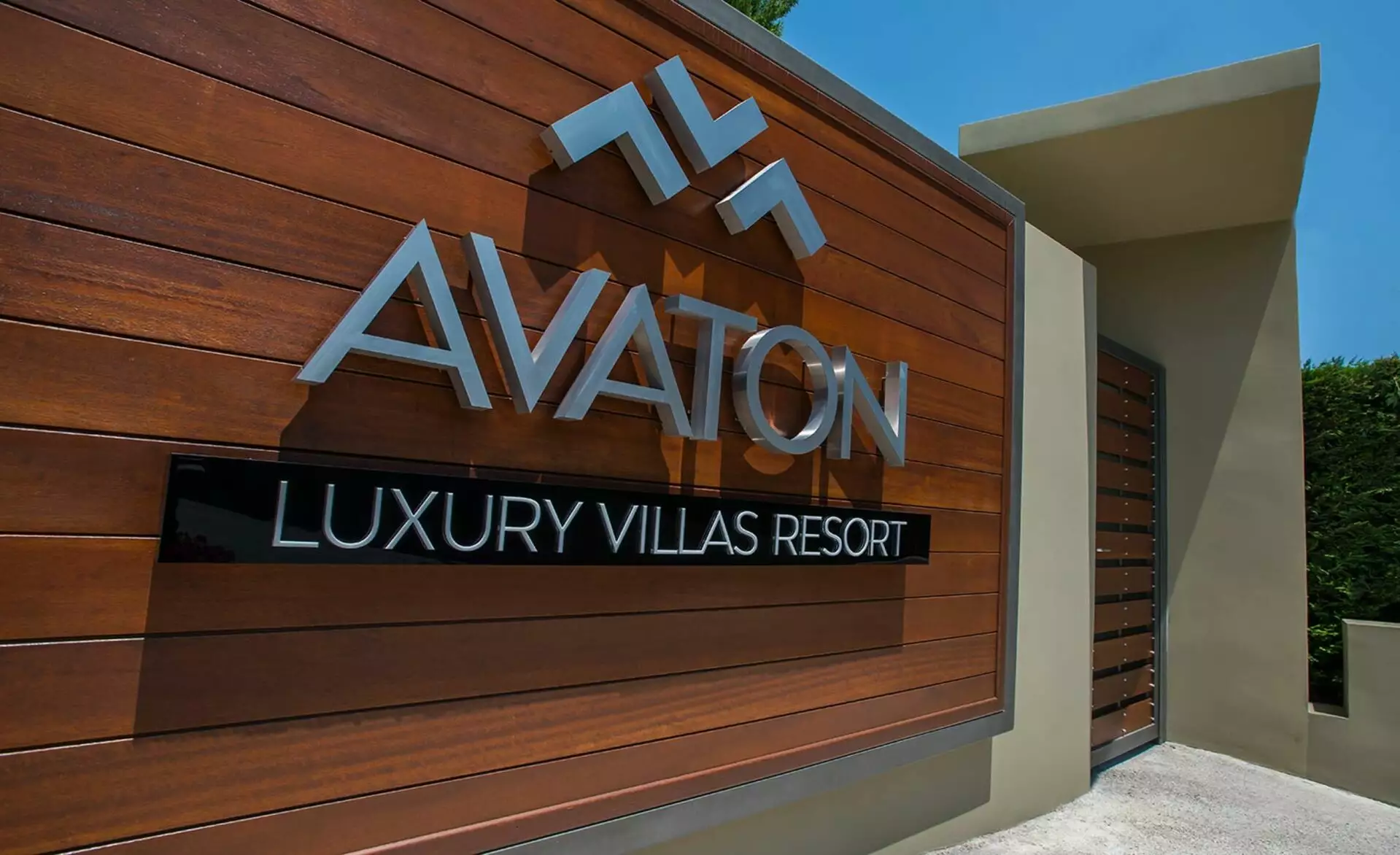 Avaton Luxury Villas Resort