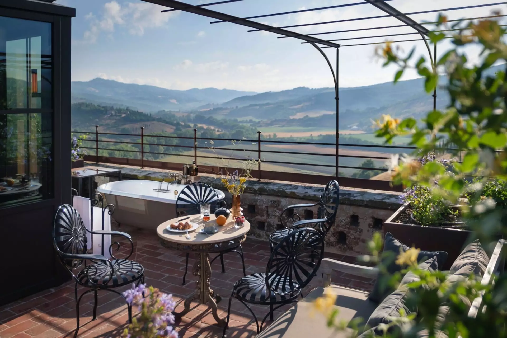 Reschio Hotel