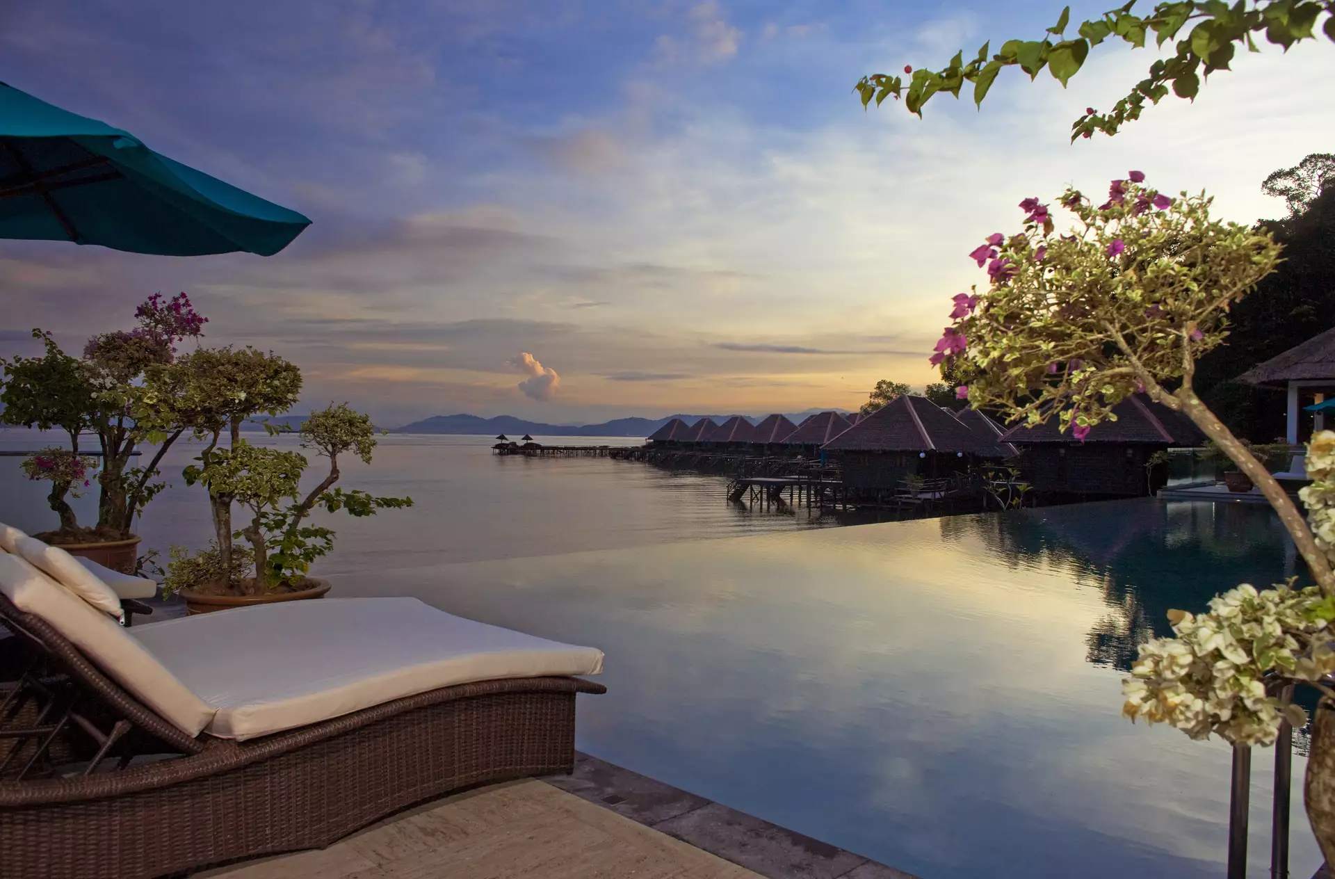 Gayana Marine Resort