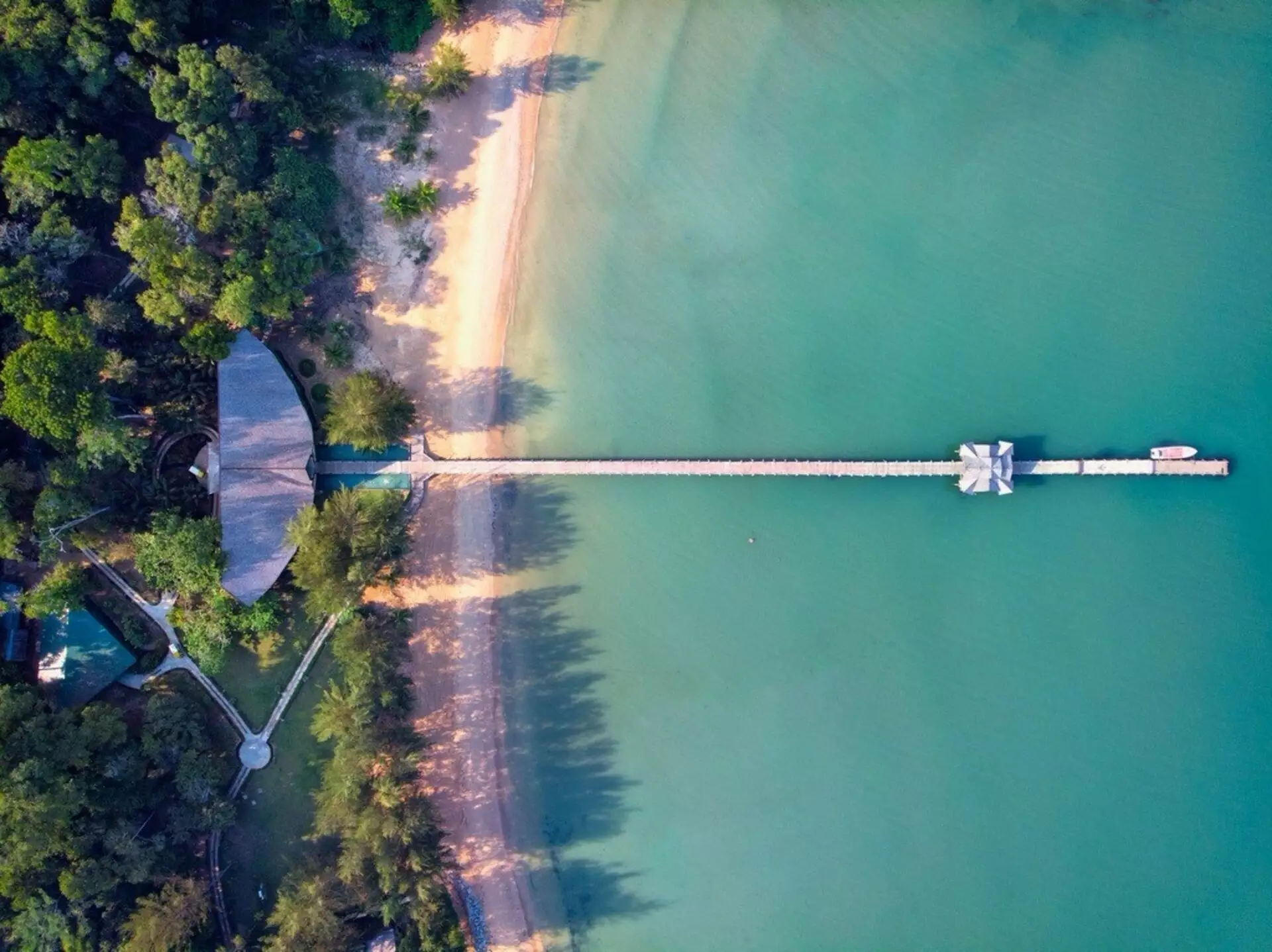 Borneo Eagle Resort