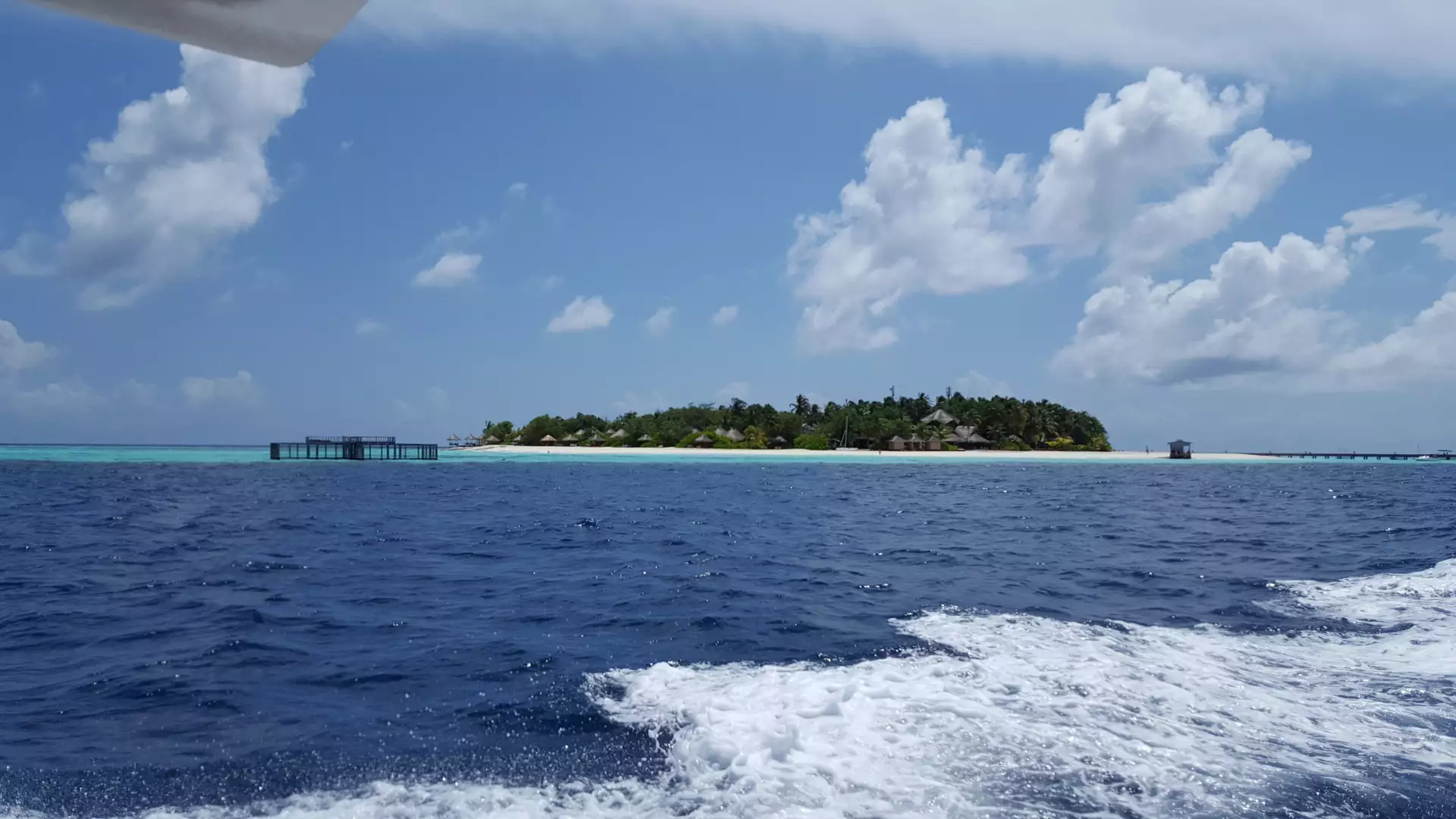 DHAWA IHURU (ex Angsana Ihuru)