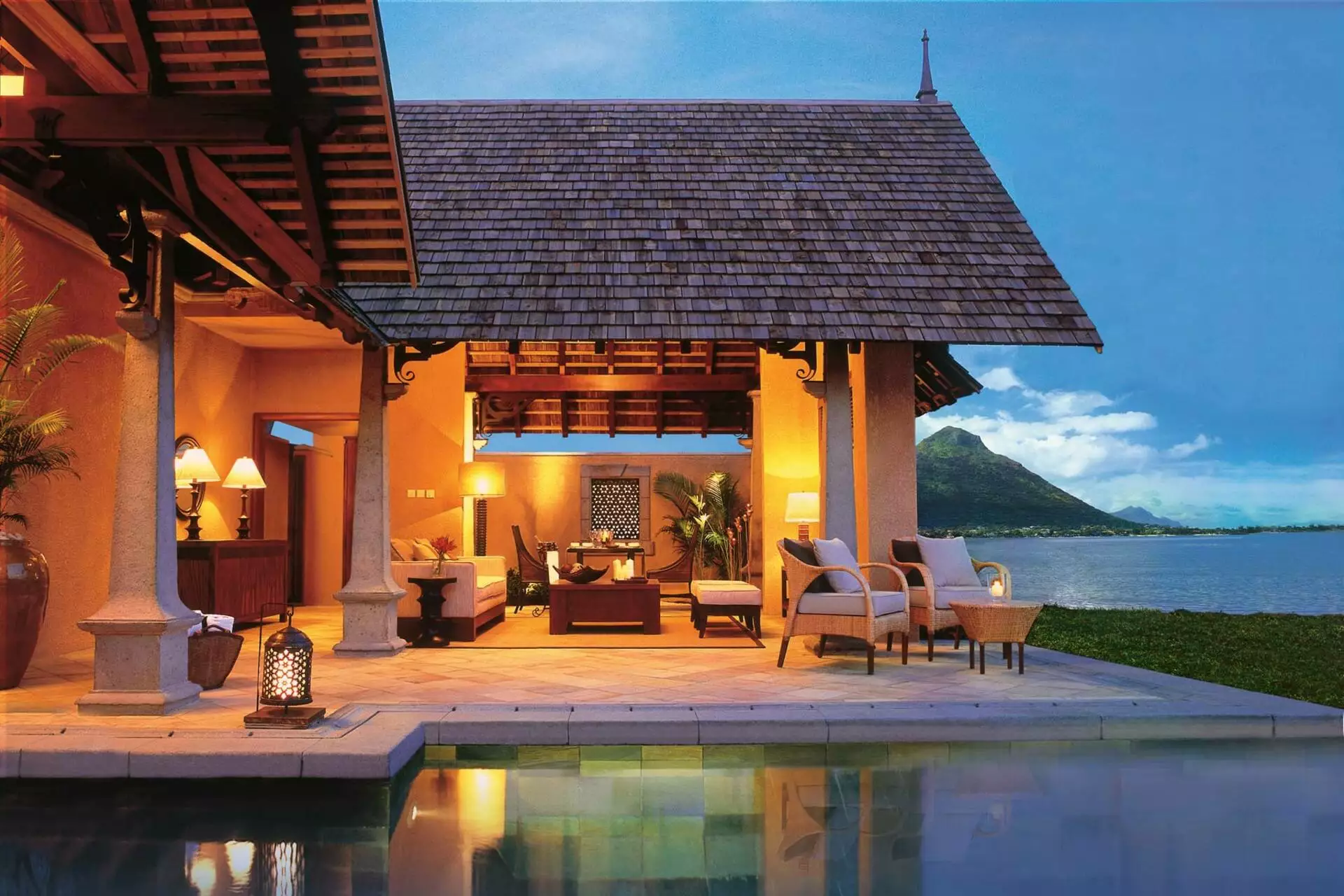 Maradiva Villas Resort & Spa