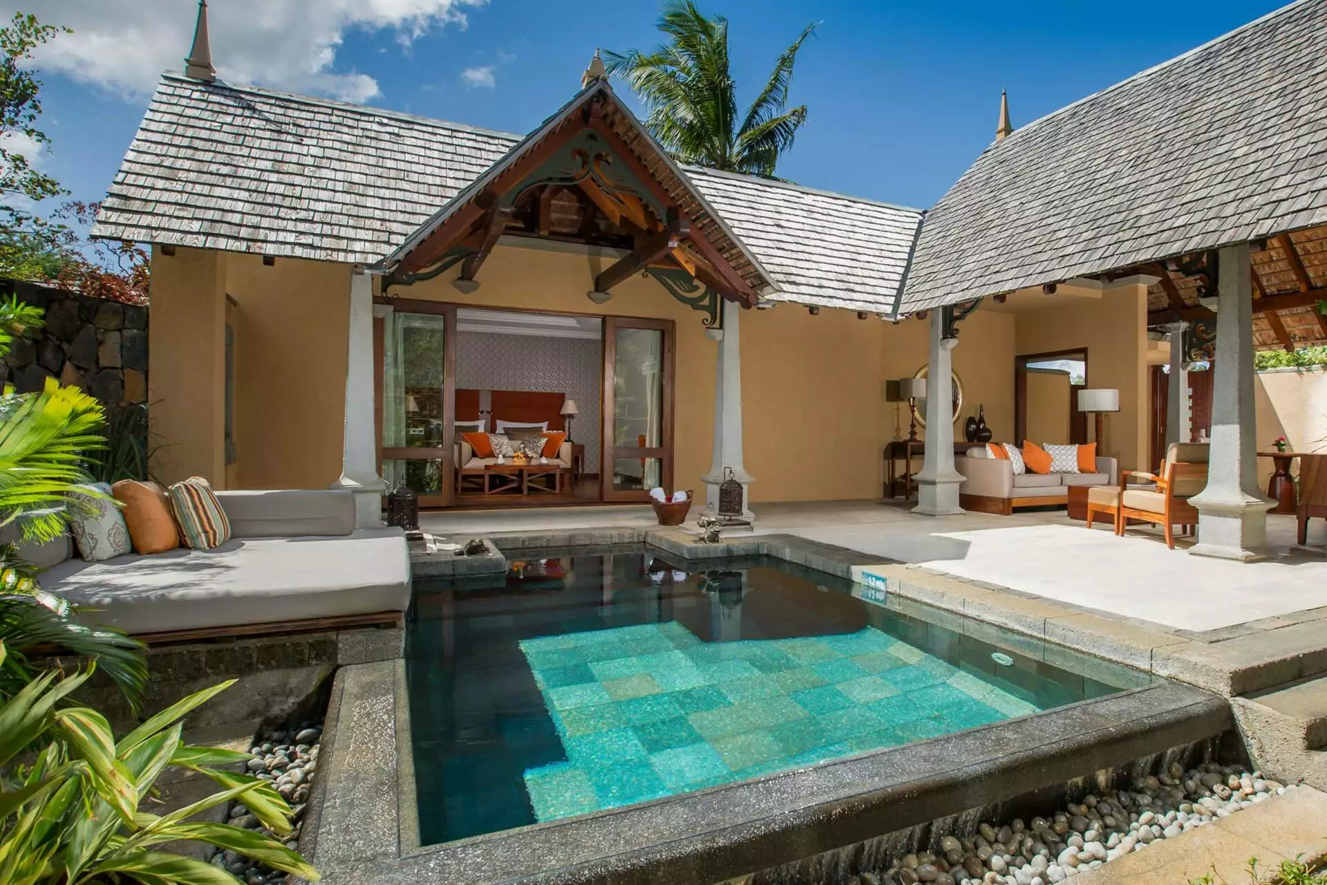 Maradiva Villas Resort & Spa