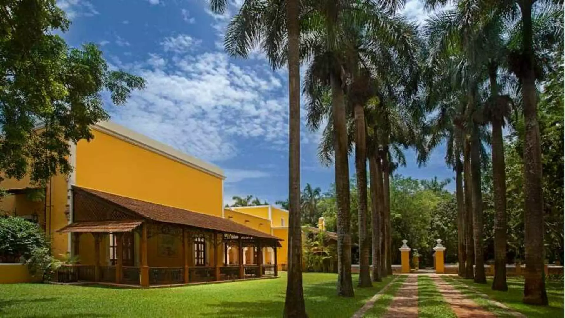 Hacienda Xcanatun by Angsana