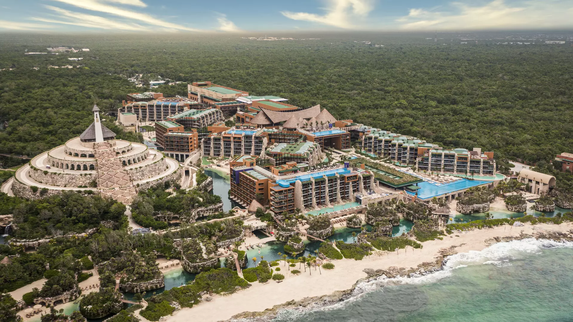 Hotel Xcaret Arte