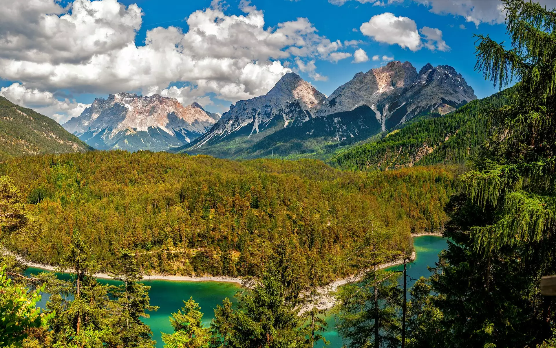 Accommodations & Travel Austria