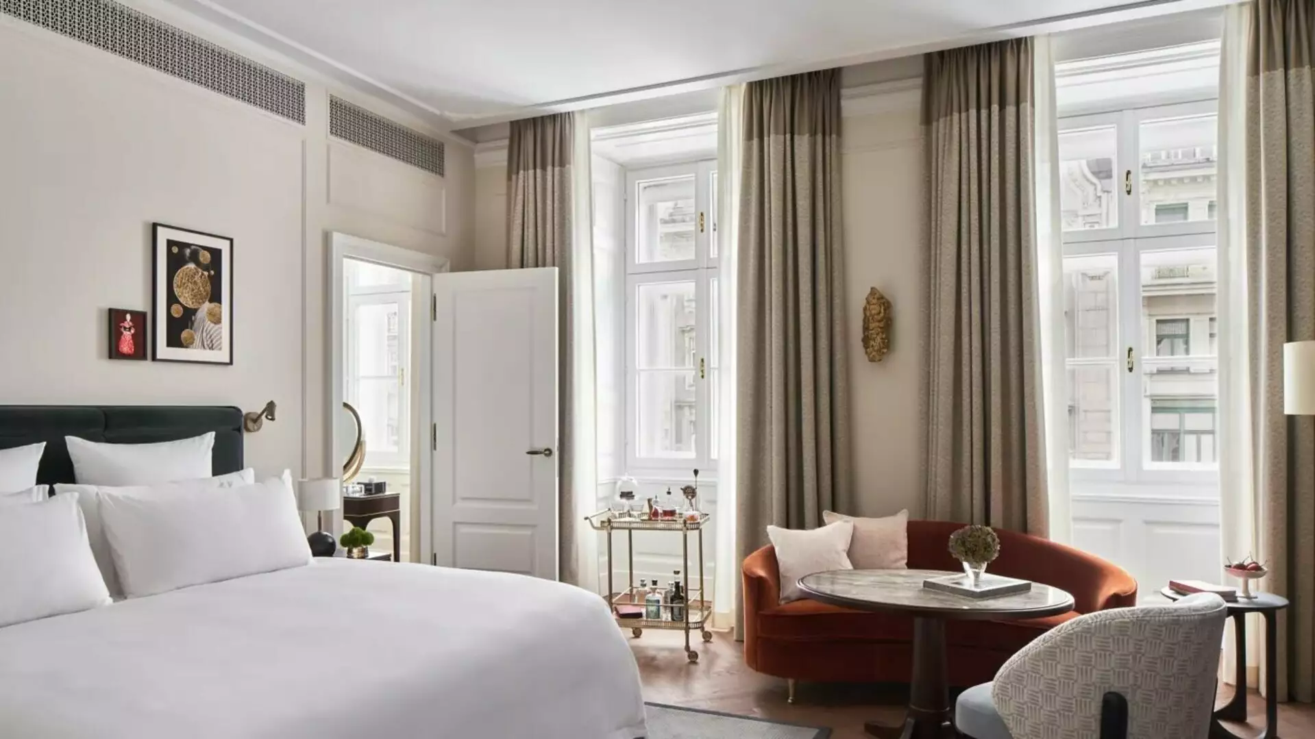 Rosewood Vienna