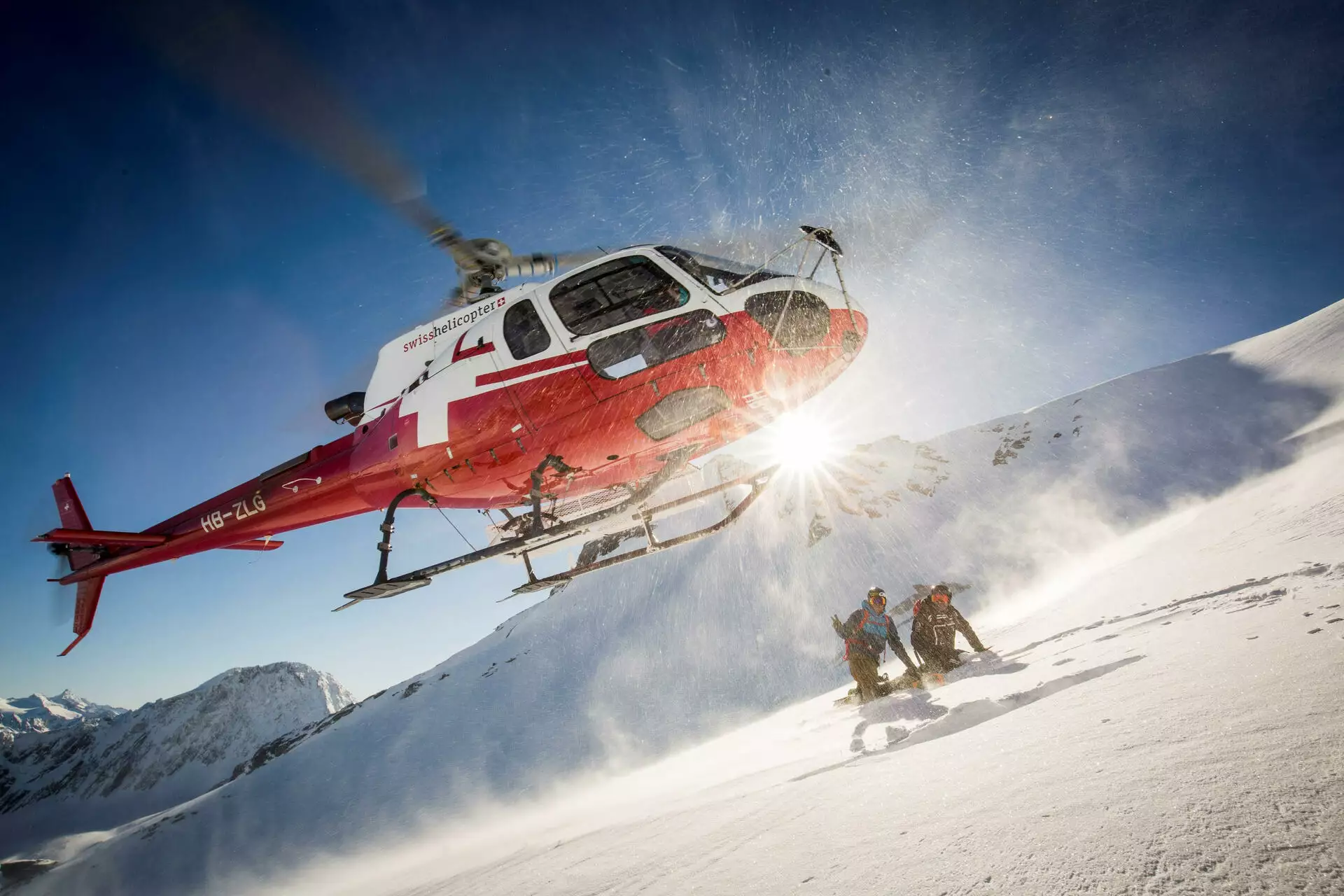 Männer-Welten: Heliskiing in den Schweizer Alpen