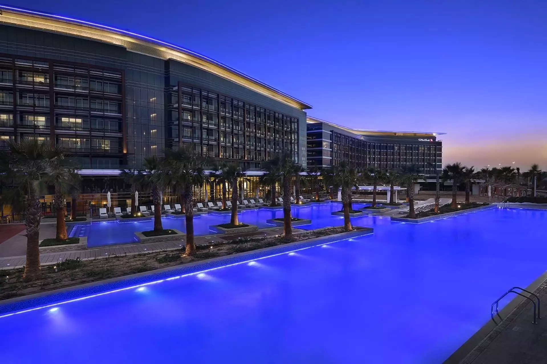 Nurai Island Resort