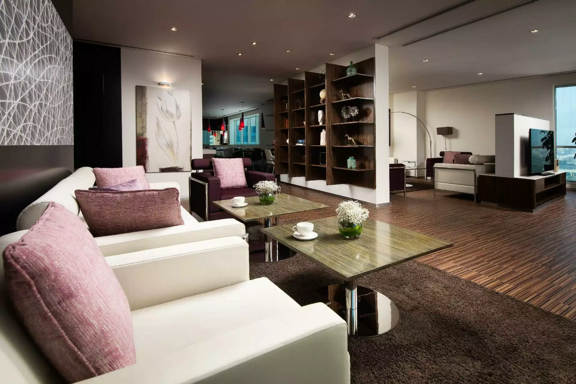 Pullman Dubai Jumeirah Lakes Towers