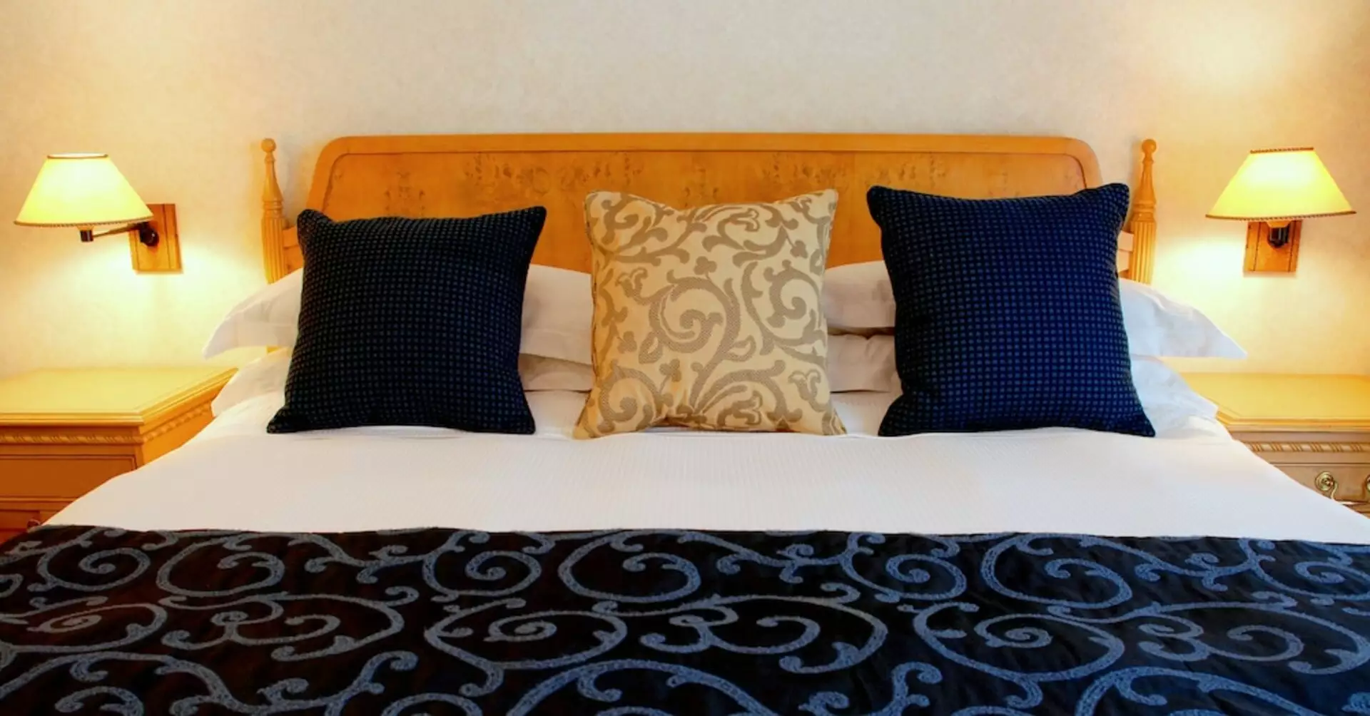 Millennium Plaza Downtown Hotel