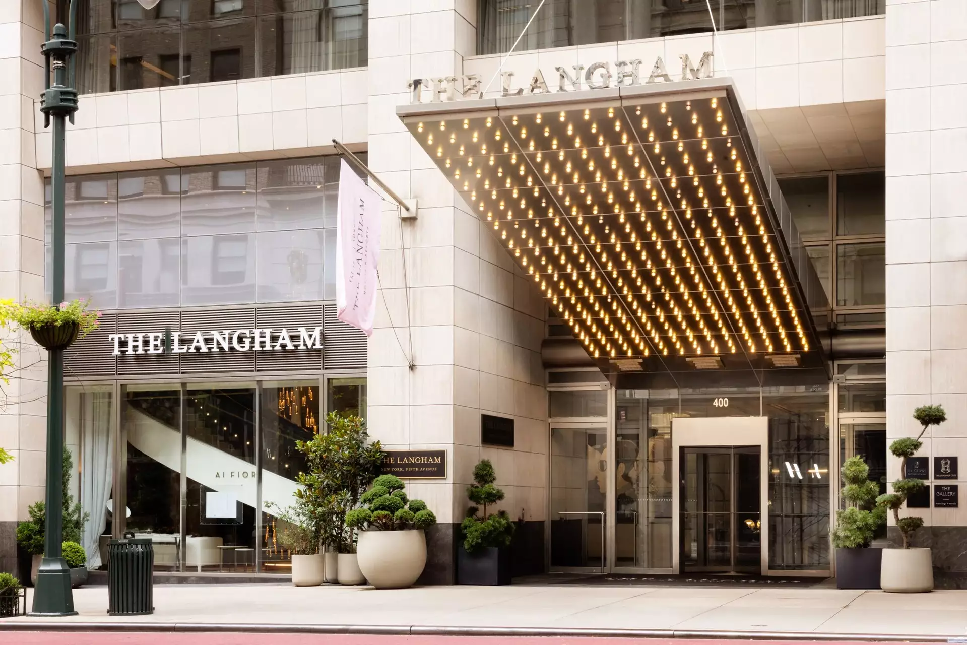 Langham Place, New York, Fifth Avenue