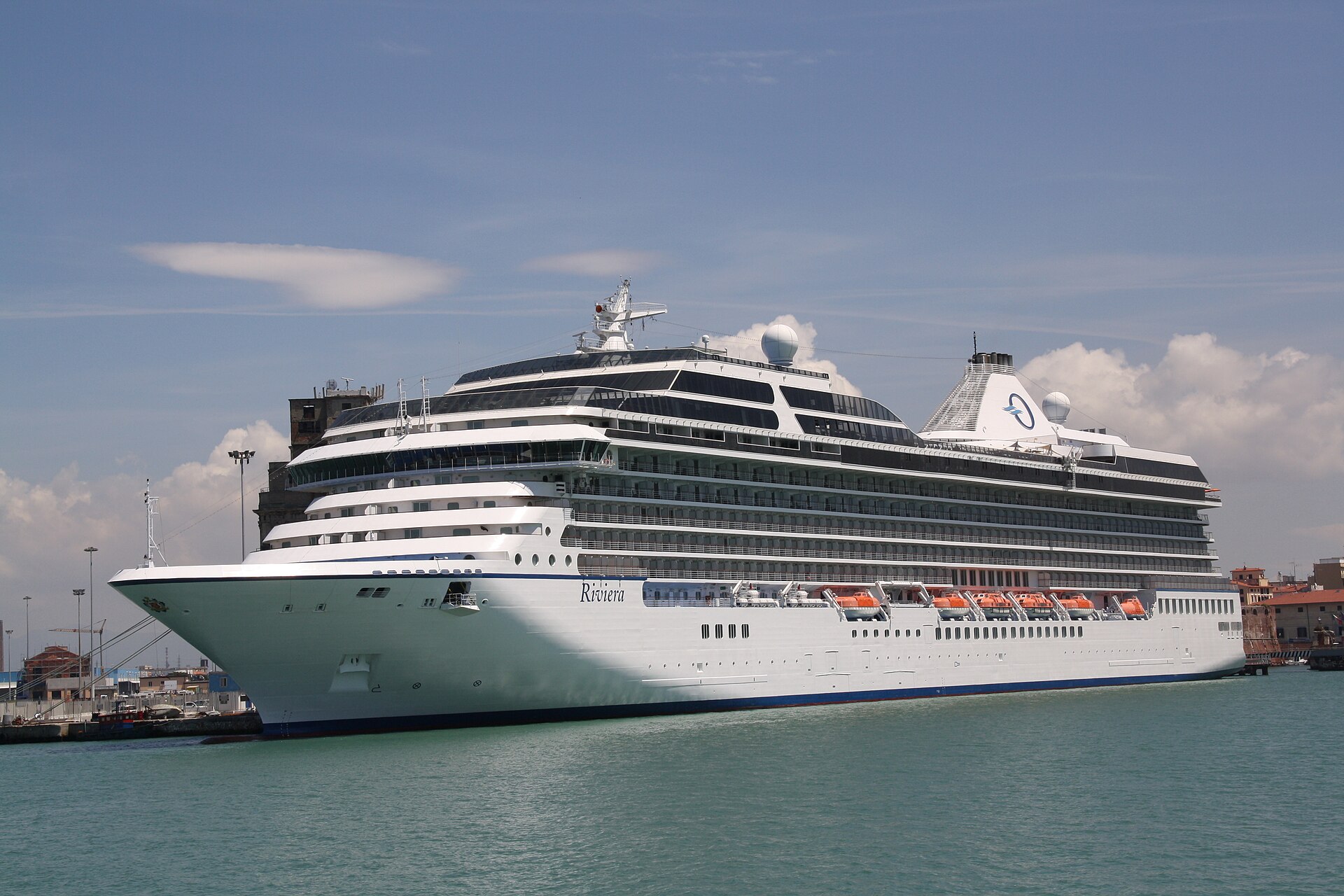 Oceania Riviera auf See
