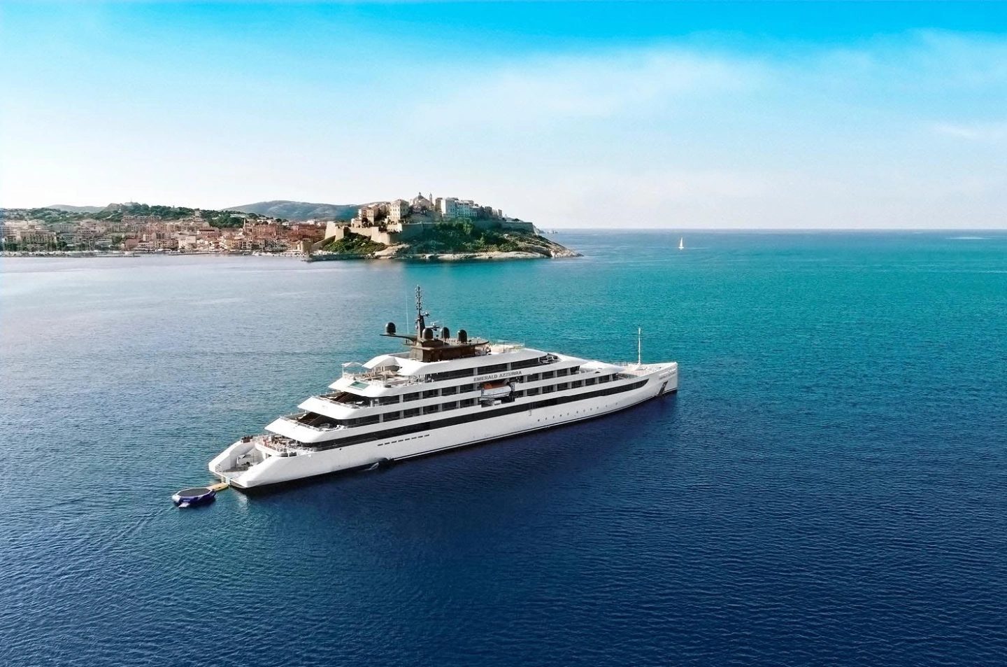 Emerald Azzurra