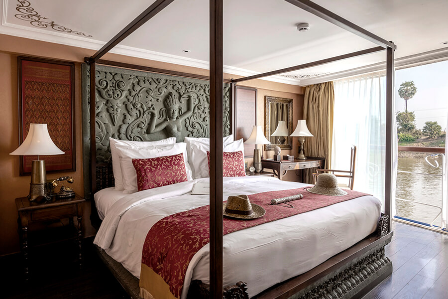 Jayavarman, Signature suite